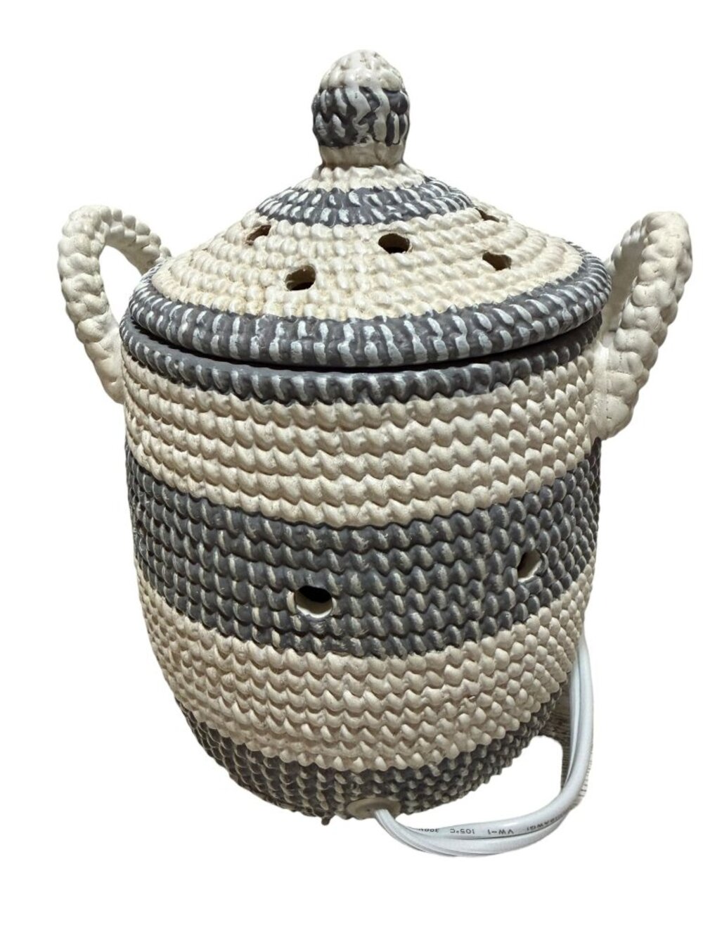 Sweetgrass Basket Retired Scentsy Full Size Warmer with Works - Picture 3 of 9